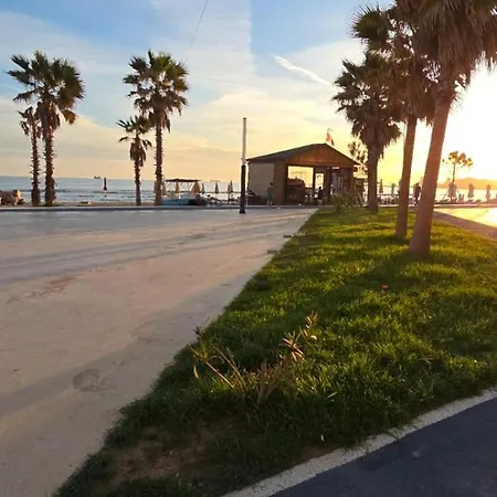 公寓 Frenkli'S Apartament Durrës